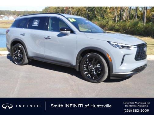 2025 INFINITI QX60 LUXE