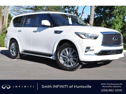 2022 INFINITI QX80 LUXE