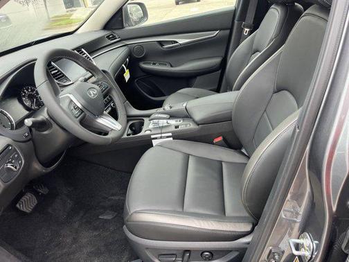 2025 INFINITI QX50 Luxe AWD