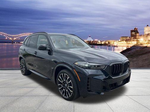 2024 BMW X5 M60i