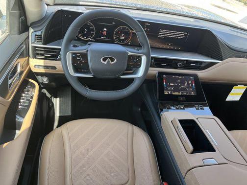 2025 INFINITI QX80 Luxe