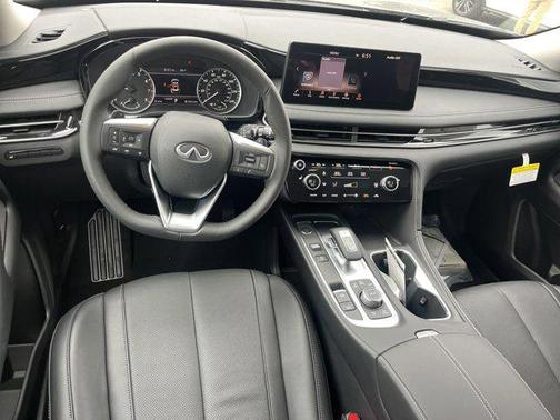 2025 INFINITI QX60 Pure