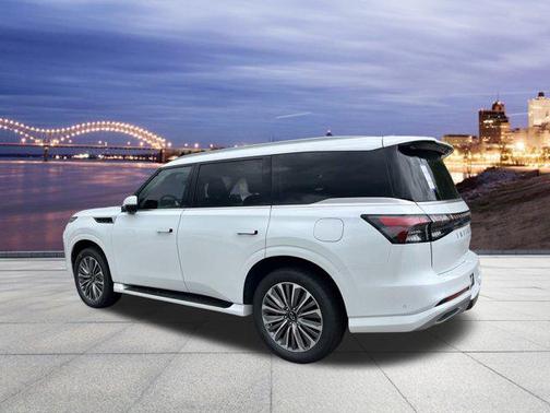 2025 INFINITI QX80 Luxe