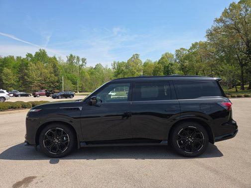 Mineral Black 2026 INFINITI QX80 SPORT AWD