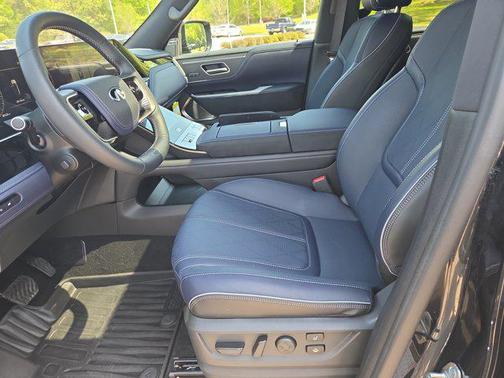 Mineral Black 2026 INFINITI QX80 SPORT AWD