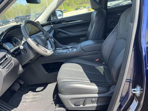 2024 INFINITI QX60 Pure