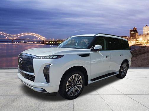 Radiant White 2026 INFINITI QX80 Luxe