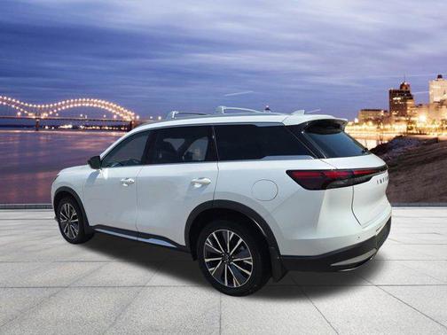 Radiant White 2026 INFINITI QX60 LUXE FWD