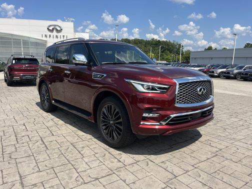 2023 INFINITI QX80 SENSORY AWD