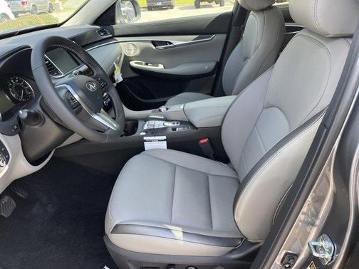 2025 INFINITI QX50 Luxe AWD