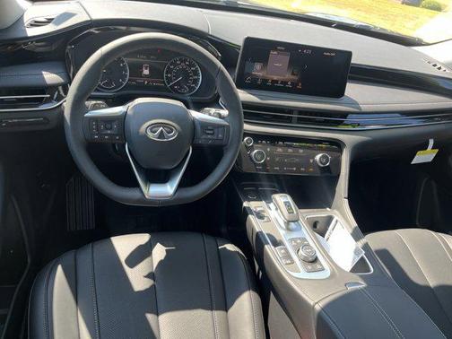 2025 INFINITI QX60 Pure