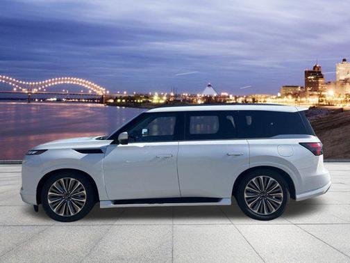 2025 INFINITI QX80 Luxe