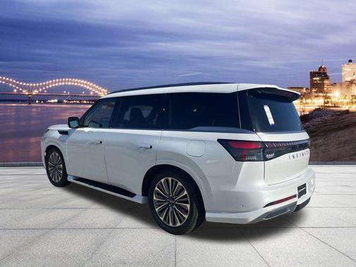 2025 INFINITI QX80 Luxe