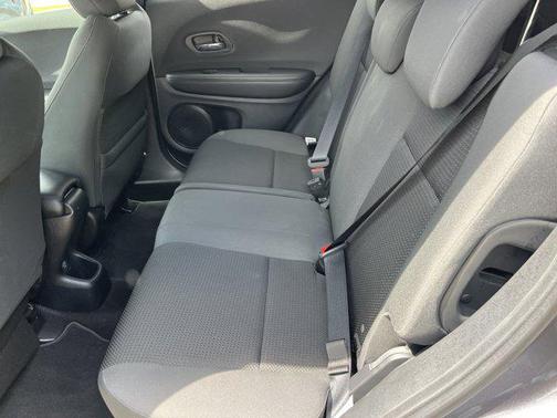 2022 Honda HR-V 2WD Sport
