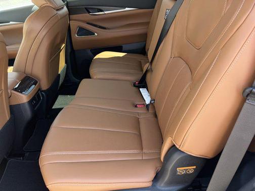 2025 INFINITI QX60 SENSORY