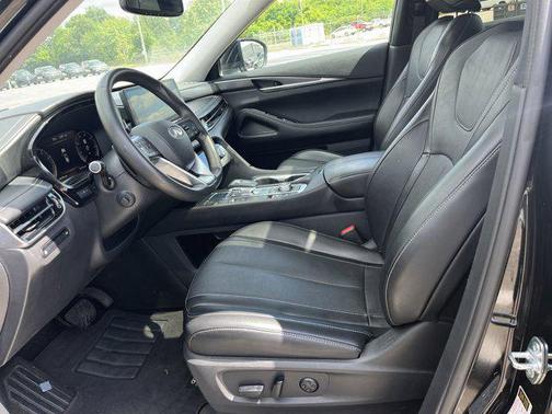 2022 INFINITI QX60 Luxe