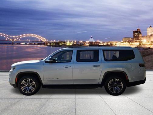 2024 Jeep Wagoneer L Series II 4x2