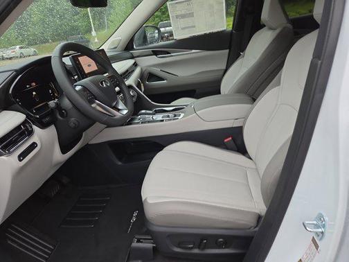 Radiant White 2027 INFINITI QX60 LUXE AWD