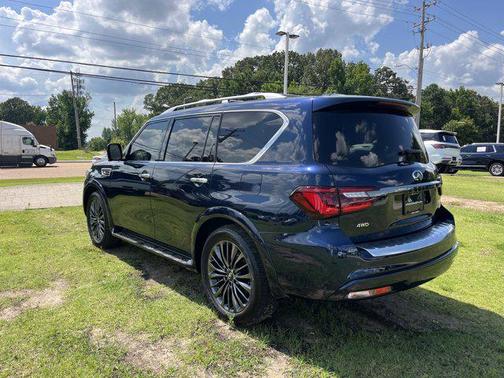 2024 INFINITI QX80 SENSORY AWD