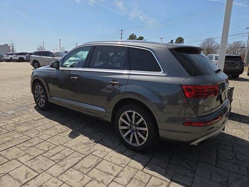 2019 Audi Q7 45 Premium Plus