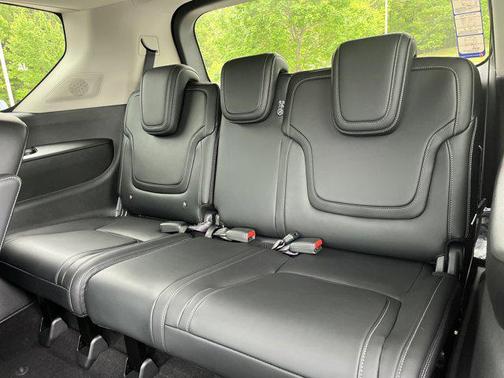 2025 INFINITI QX80 PURE