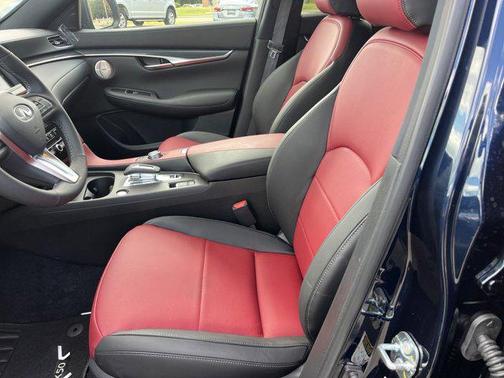 2025 INFINITI QX50 Sport AWD
