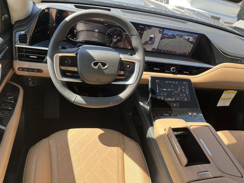 2025 INFINITI QX80 Luxe