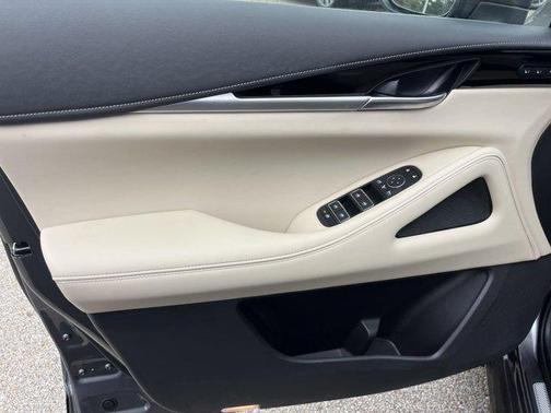 2025 INFINITI QX60 Pure