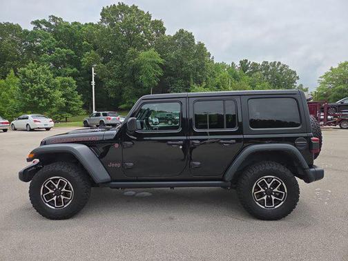 Black Clearcoat 2024 Jeep Wrangler Rubicon