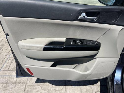 2021 Kia Sportage EX
