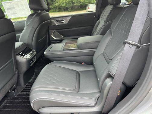 2025 INFINITI QX80 AUTOGRAPH AWD