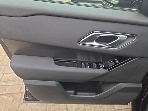 2024 Land Rover Range Rover Velar P250 SE R-Dynamic