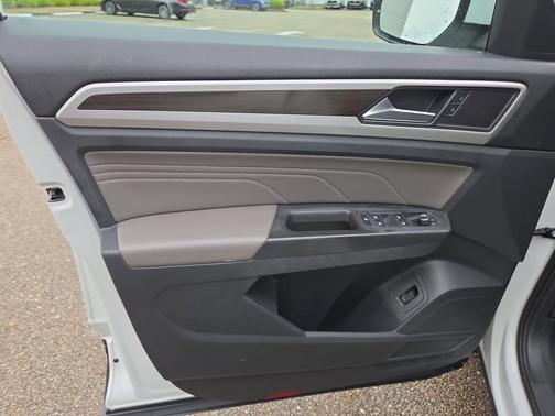 '' 2022 Volkswagen Atlas 3.6L SE w/Technology
