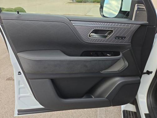 2026 INFINITI QX80 AUTOGRAPH AWD