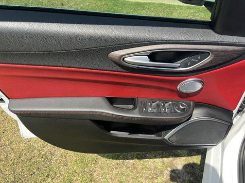 2019 Alfa Romeo Giulia Ti