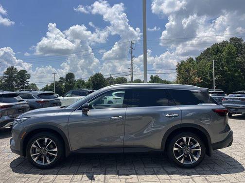 2024 INFINITI QX60 Luxe