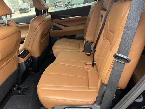 2025 INFINITI QX60 SENSORY