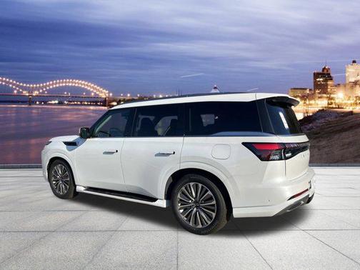 2025 INFINITI QX80 Luxe