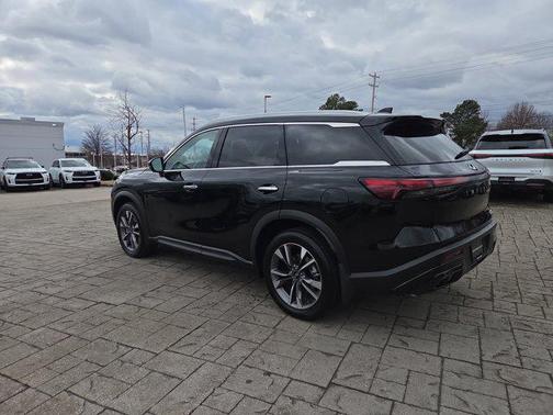 2025 INFINITI QX60 Luxe