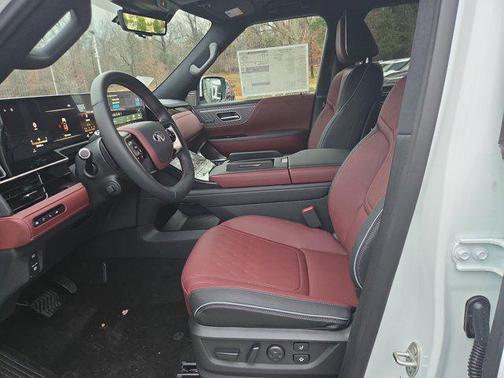 Radiant White 2026 INFINITI QX80 AUTOGRAPH AWD
