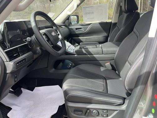 2025 INFINITI QX80 SENSORY AWD