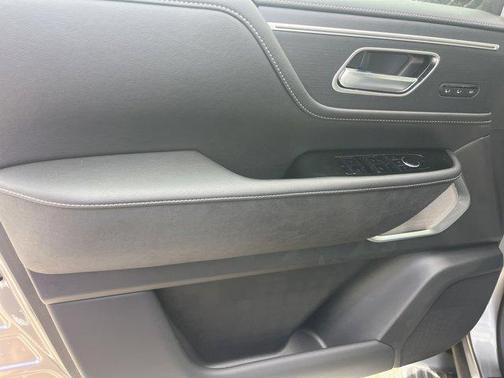2025 INFINITI QX80 SENSORY AWD