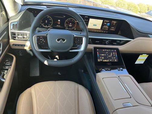 2025 INFINITI QX80 SENSORY AWD
