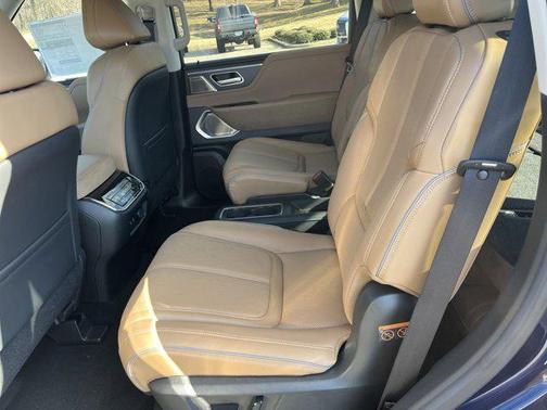 2025 INFINITI QX80 SENSORY AWD