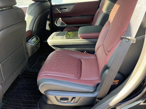2025 INFINITI QX80 AUTOGRAPH AWD