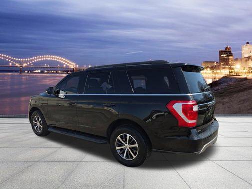 Shadow Black 2018 Ford Expedition XLT