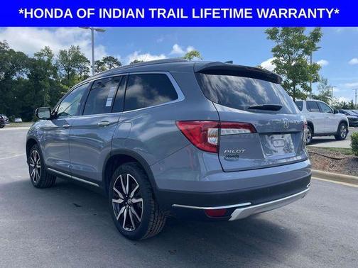 2022 Honda Pilot Touring 7-Passenger