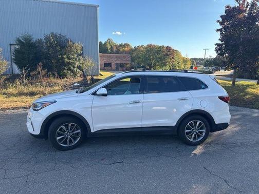 2019 Hyundai Santa Fe XL SE