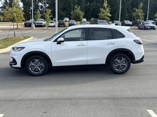 2026 Honda HR-V LX