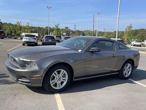 2014 Ford Mustang V6